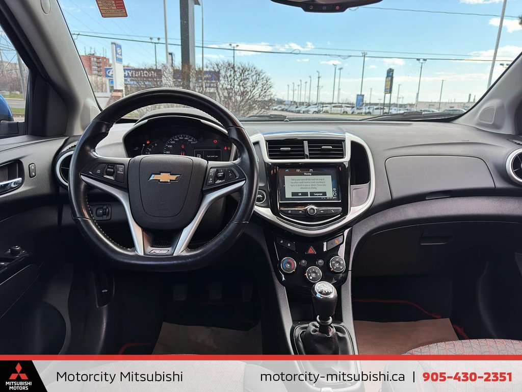 2017  Sonic LT... Manual in Whitby, Ontario - 8 - w1024h768px