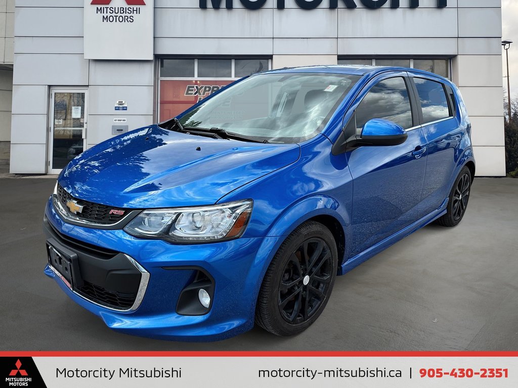 2017  Sonic LT... Manual in Whitby, Ontario - 1 - w1024h768px