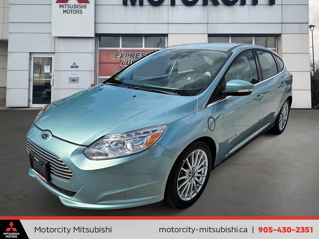 2012  Focus electric Hatch in Whitby, Ontario - 1 - w1024h768px