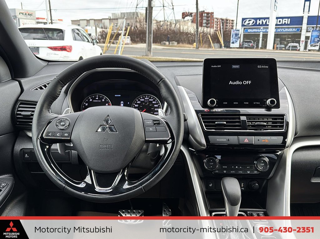 2023  ECLIPSE CROSS Carbon Edition in Whitby, Ontario - 9 - w1024h768px