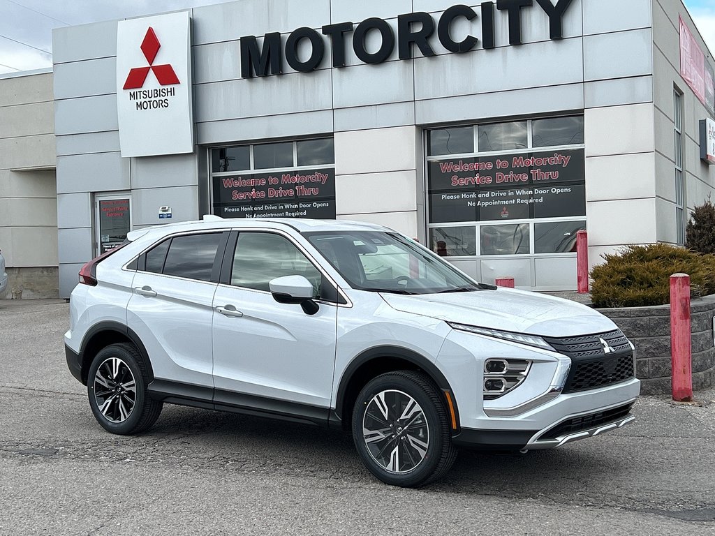 2024  ECLIPSE CROSS SE S-AWC.. In Stock.. Great Value!! Buy it Today! in Whitby, Ontario - 1 - w1024h768px