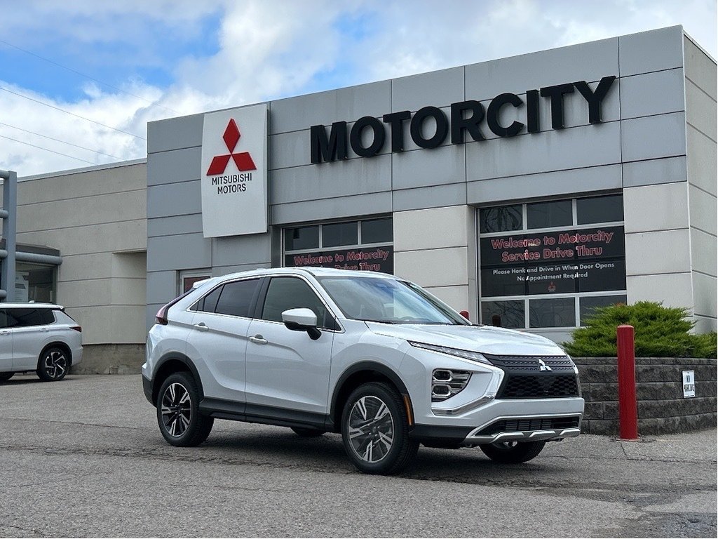 2024  ECLIPSE CROSS SE S-AWC.. In Stock and Ready to go! Buy Today! in Whitby, Ontario - 1 - w1024h768px