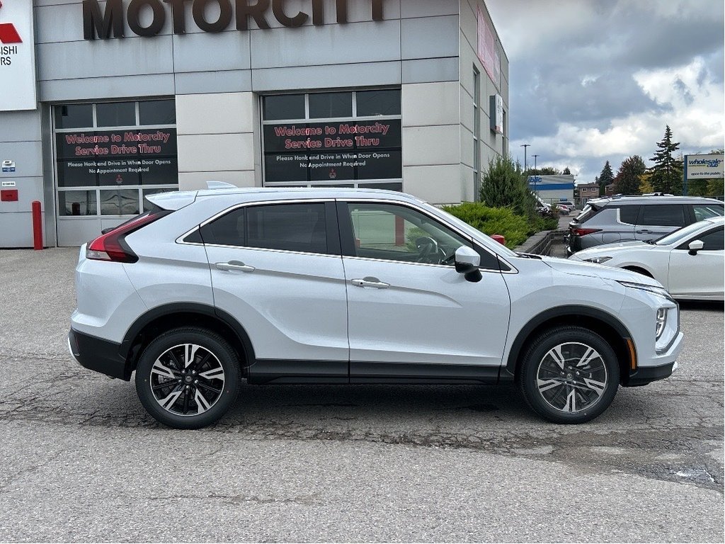 2024  ECLIPSE CROSS SE S-AWC.. In Stock and Ready to go! Buy Today! in Whitby, Ontario - 8 - w1024h768px