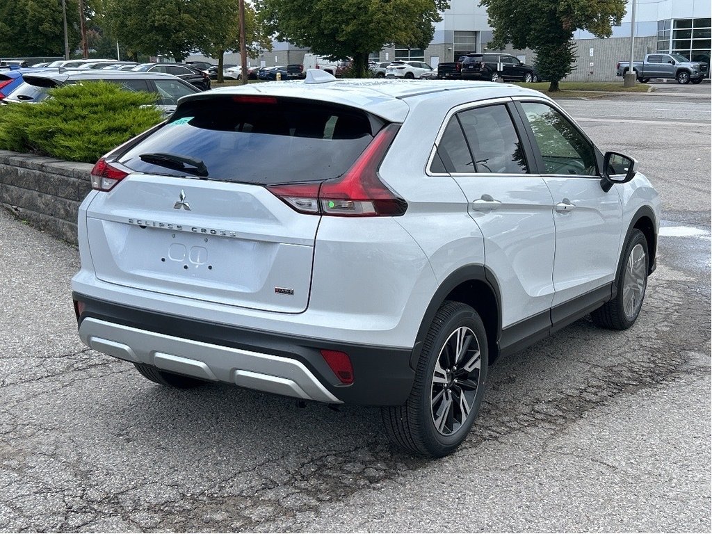 2024  ECLIPSE CROSS SE S-AWC.. In Stock and Ready to go! Buy Today! in Whitby, Ontario - 7 - w1024h768px