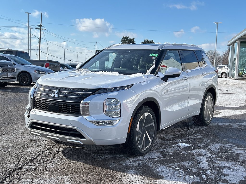 2024  OUTLANDER PHEV GT-P S-AWC...Spring Savings on Now! IN STORE ONLY! in Whitby, Ontario - 3 - w1024h768px