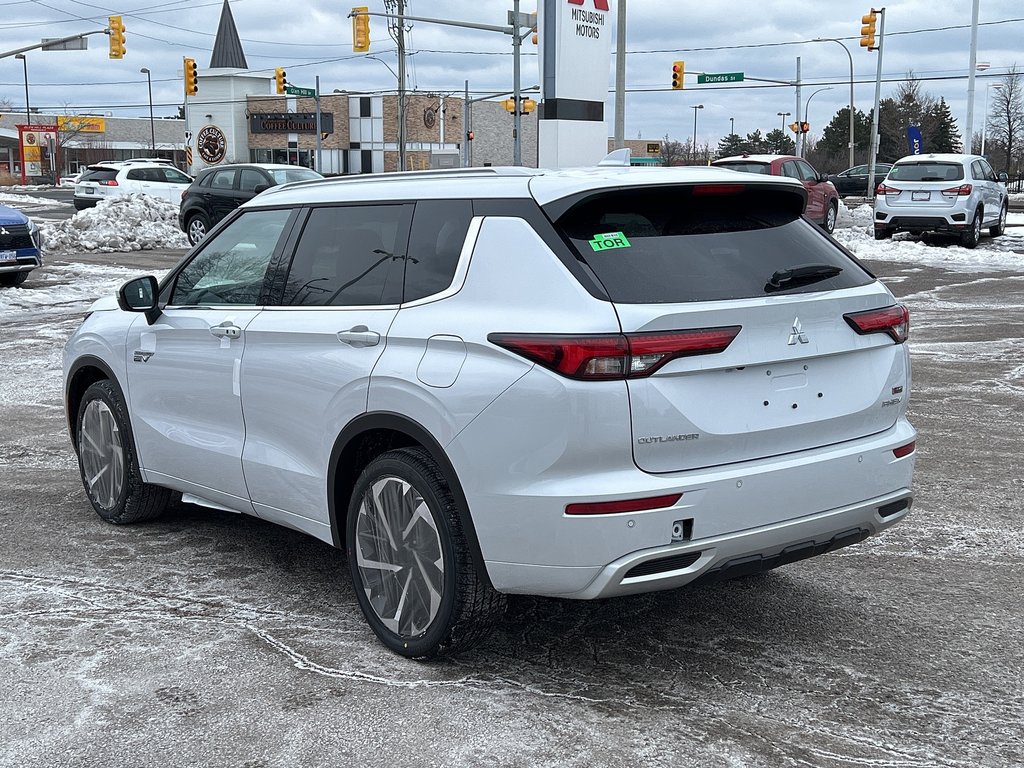 2024  OUTLANDER PHEV GT S-AWC...Spring Savings on Now! IN STORE ONLY!!! in Whitby, Ontario - 5 - w1024h768px
