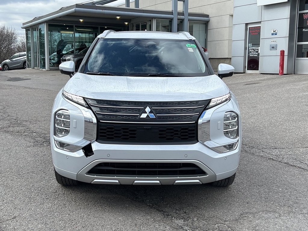 2024  OUTLANDER PHEV GT.. Free Winter Tires in Whitby, Ontario - 2 - w1024h768px