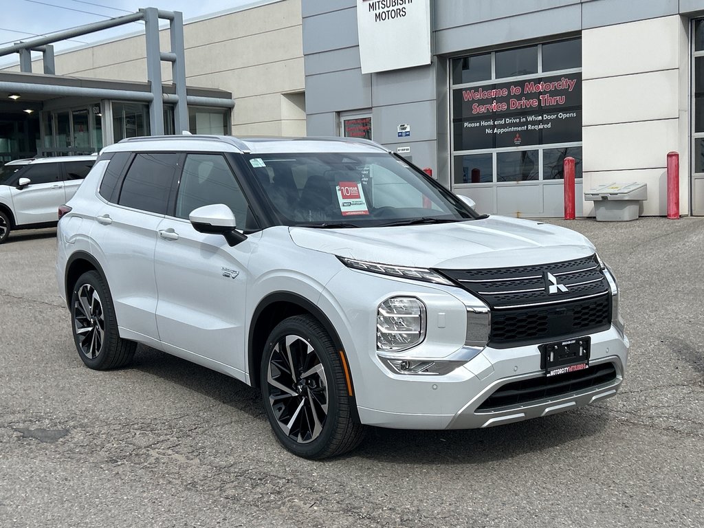 2024  OUTLANDER PHEV GT S-AWC...Spring Savings on Now! IN STORE ONLY!!! in Whitby, Ontario - 9 - w1024h768px