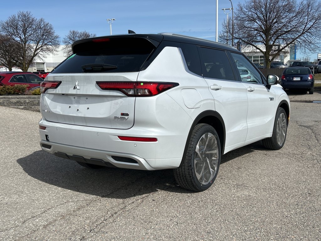 2024  OUTLANDER PHEV GT S-AWC...Spring Savings on Now! IN STORE ONLY!!! in Whitby, Ontario - 7 - w1024h768px