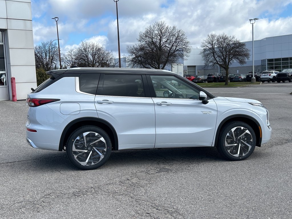 2024  OUTLANDER PHEV GT S-AWC...In Stock and Ready to Go...buy today! in Whitby, Ontario - 8 - w1024h768px