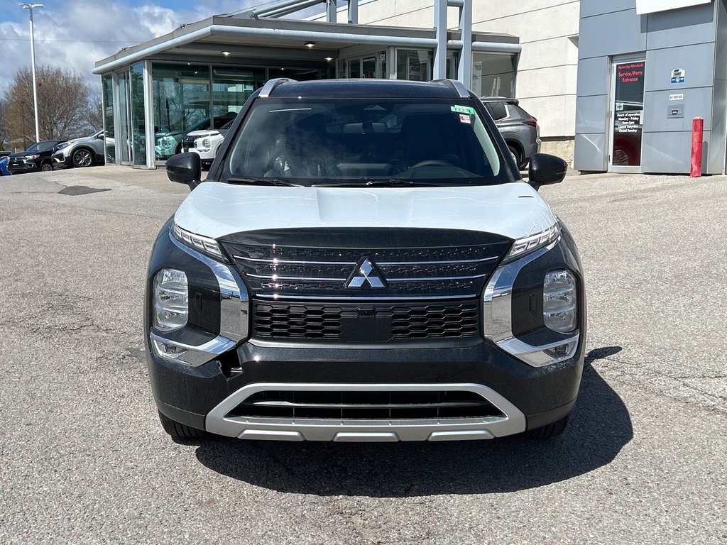 2024  OUTLANDER PHEV LE.. Free Winter Tires in Whitby, Ontario - 2 - w1024h768px