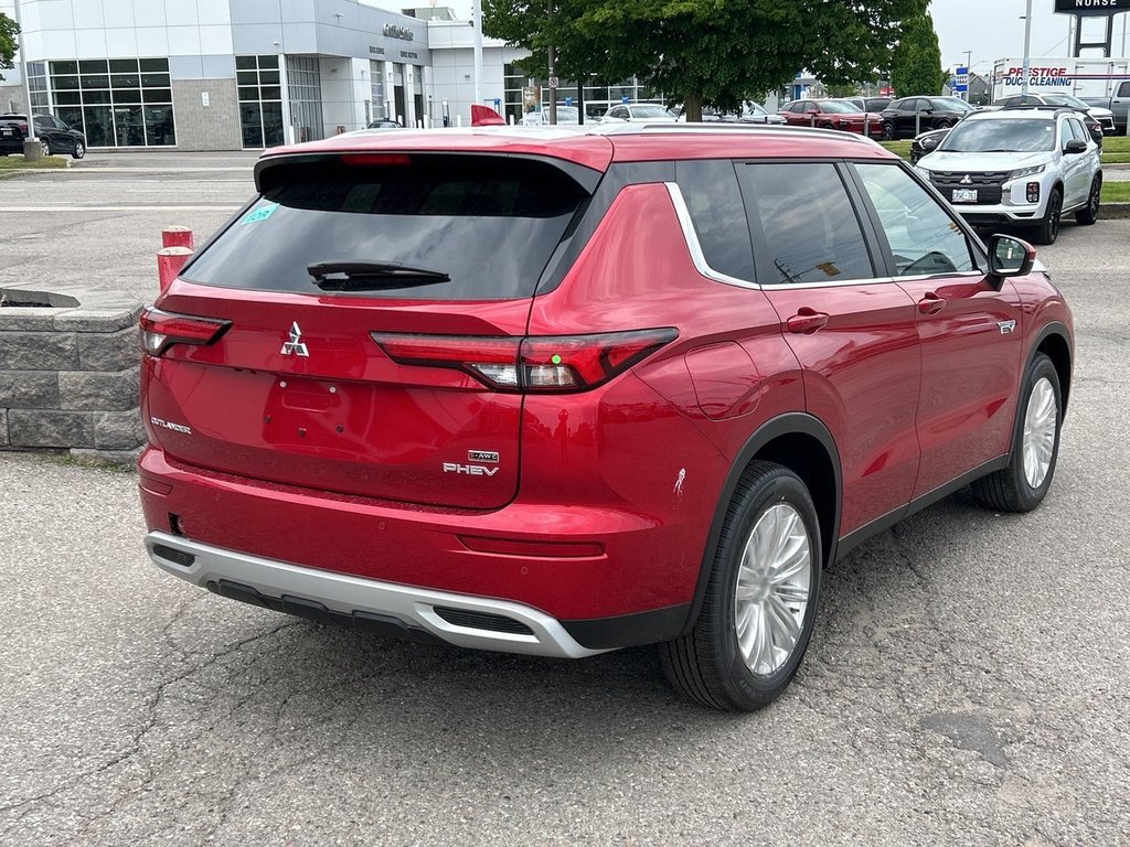 2024  OUTLANDER PHEV LE.. Free Winter Tire Pkg and Extended Warranty in Whitby, Ontario - 7 - w1024h768px