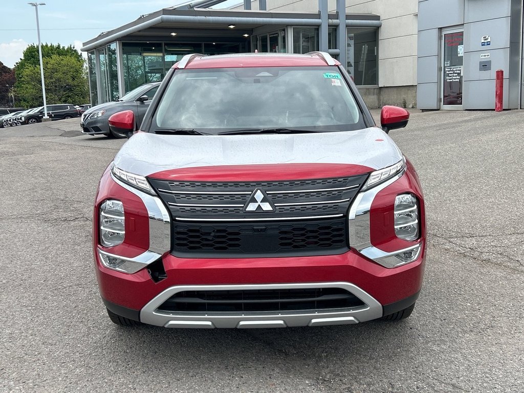 2024  OUTLANDER PHEV LE.. Free Winter Tire Pkg and Extended Warranty in Whitby, Ontario - 2 - w1024h768px