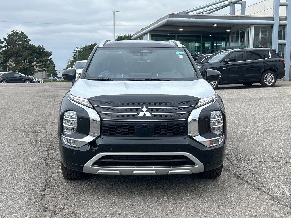 2024  OUTLANDER PHEV GT-P.. Free Winter Tires in Whitby, Ontario - 2 - w1024h768px