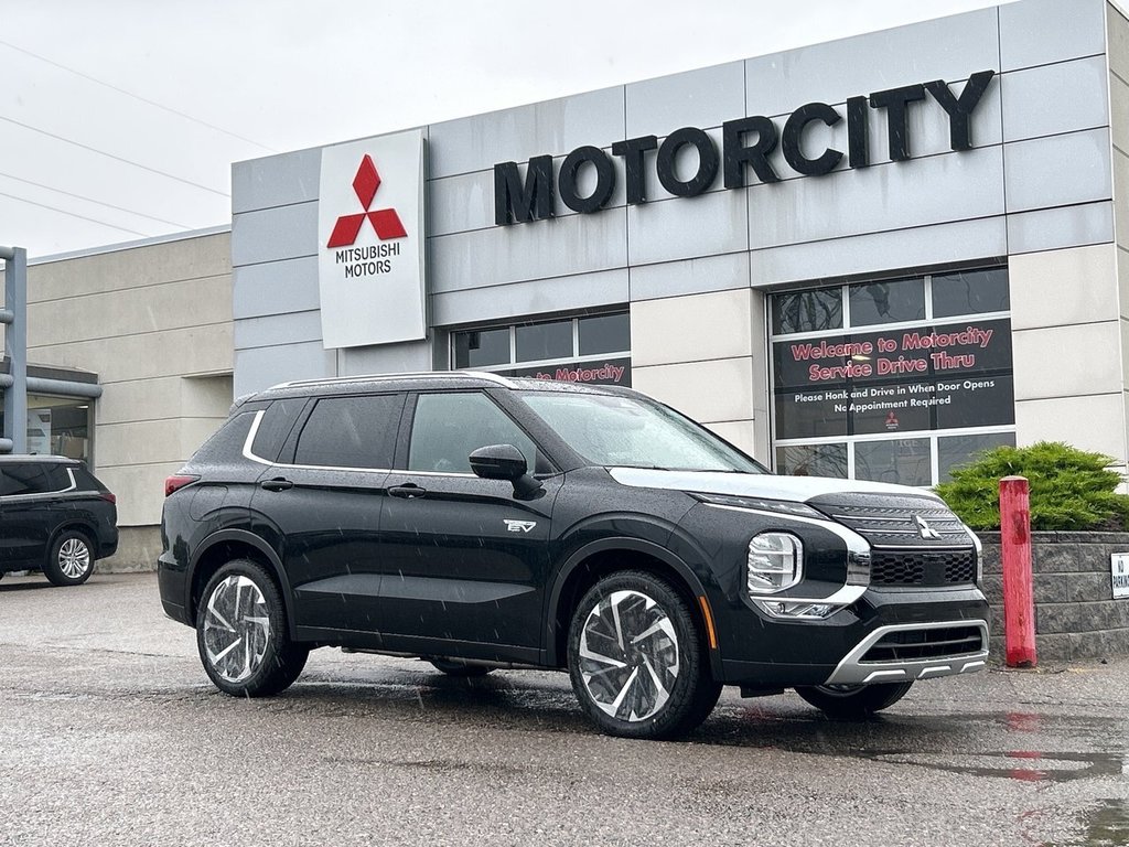 2024  OUTLANDER PHEV SEL.. Free Winter Tires in Whitby, Ontario - 9 - w1024h768px