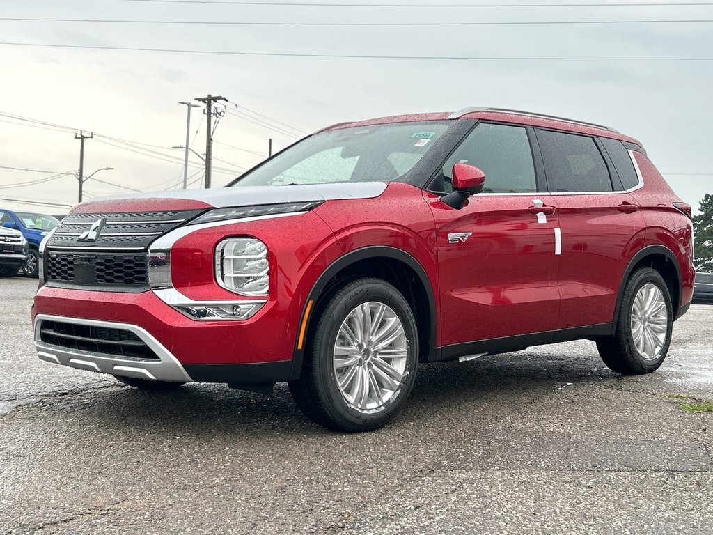 2024  OUTLANDER PHEV LE.. Free Winter Tires in Whitby, Ontario - 4 - w1024h768px