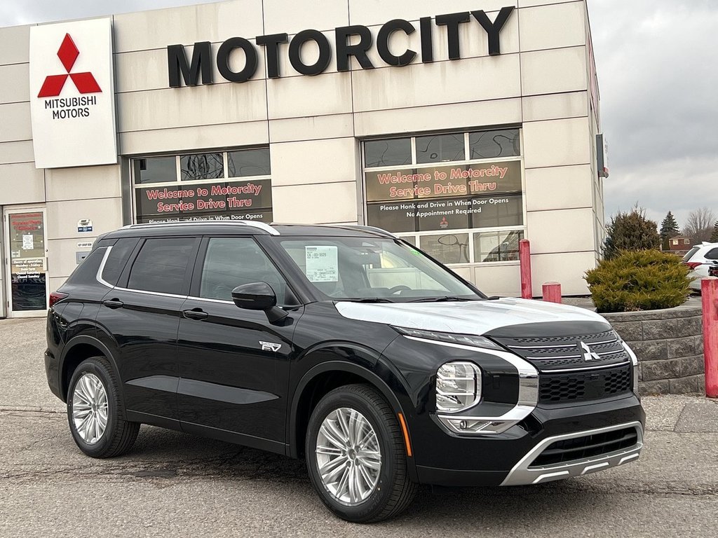 2024  OUTLANDER PHEV LE.. Free Winter Tires in Whitby, Ontario - 9 - w1024h768px