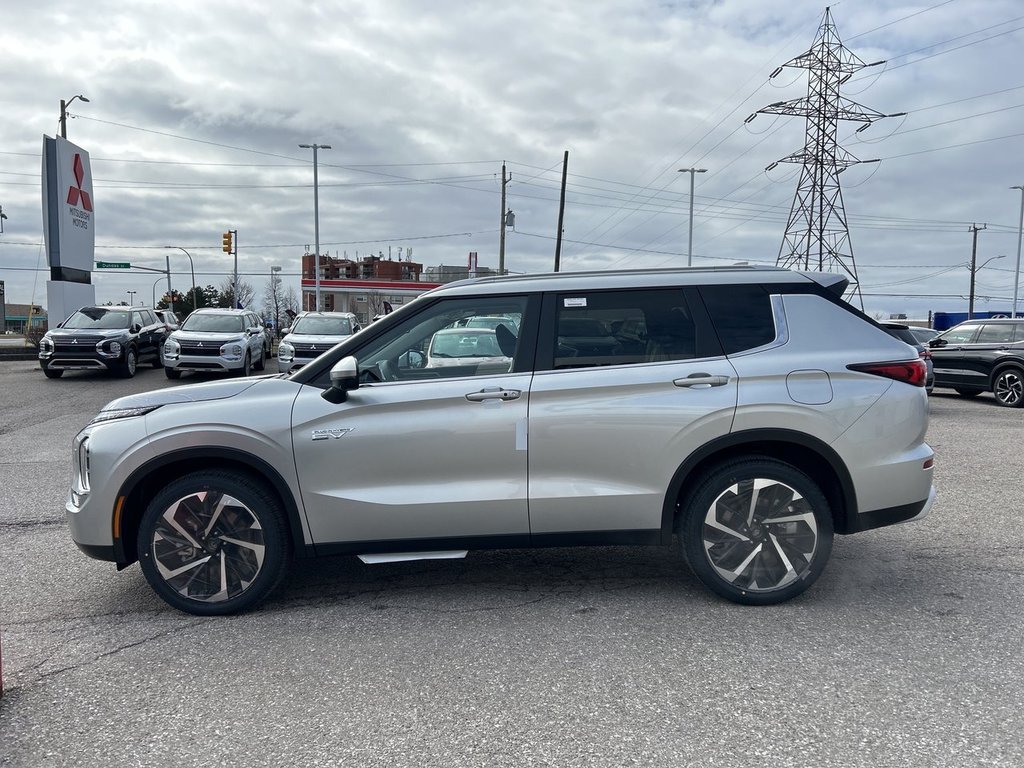 2024  OUTLANDER PHEV SEL S-AWC...  Free Winter Tires in Whitby, Ontario - 4 - w1024h768px