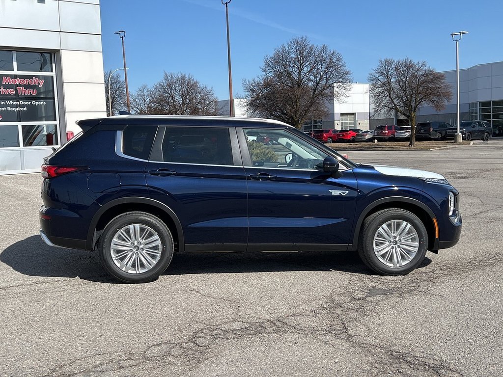 2024  OUTLANDER PHEV LE.. Free Winter Tires in Whitby, Ontario - 8 - w1024h768px