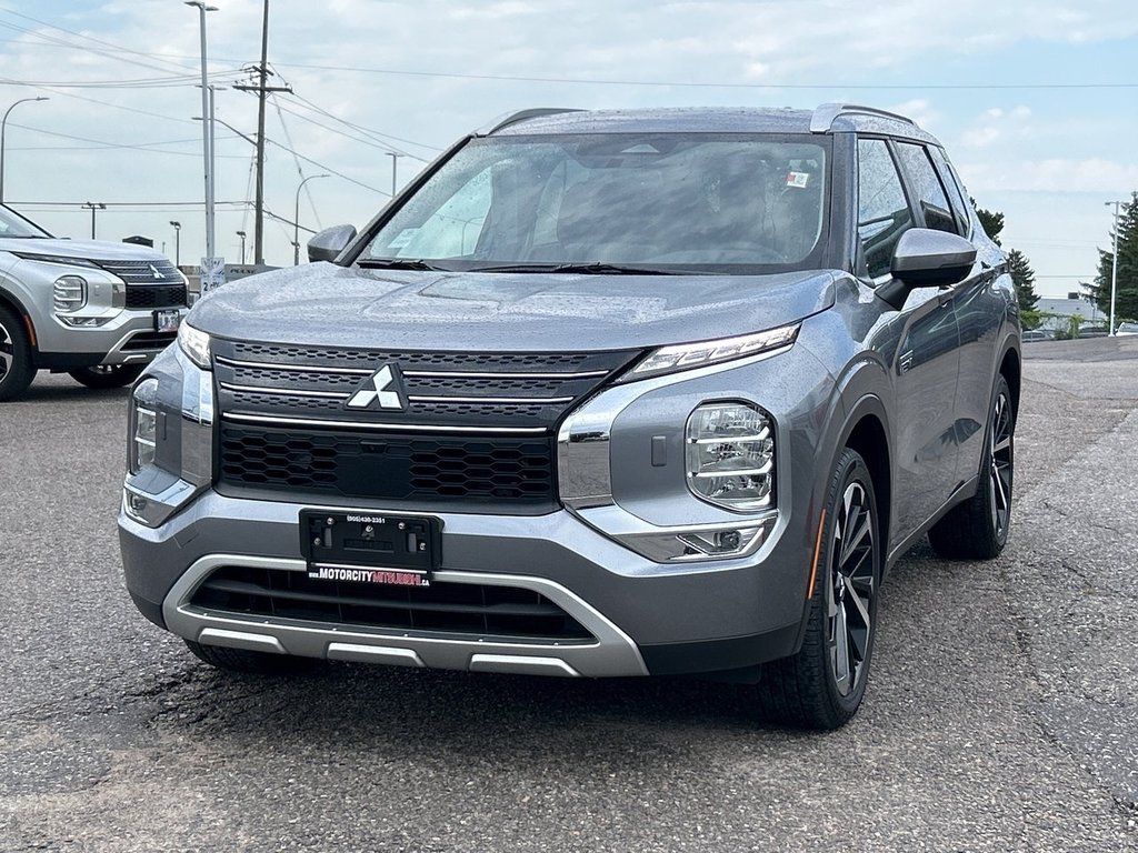 2024  OUTLANDER PHEV SEL.. Free Winter Tires in Whitby, Ontario - 3 - w1024h768px