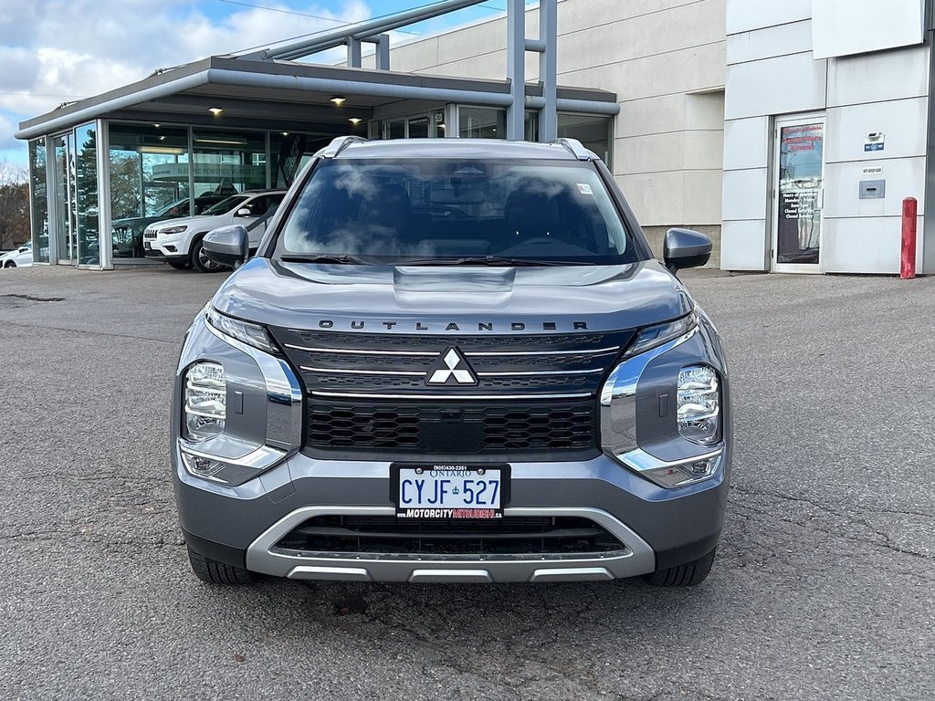 2024  OUTLANDER PHEV LE.. Free Winter Tires in Whitby, Ontario - 2 - w1024h768px