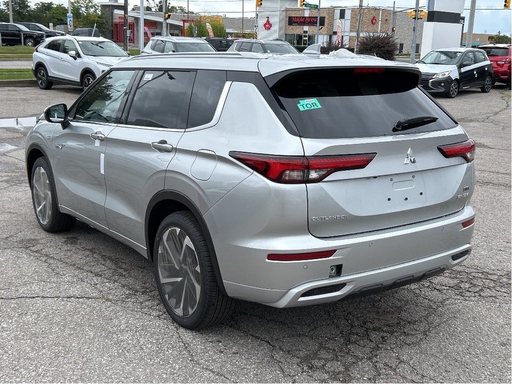 2025  OUTLANDER PHEV GT-P S-AWC...In stock and ready to go. Buy today! in Whitby, Ontario - 5 - w1024h768px