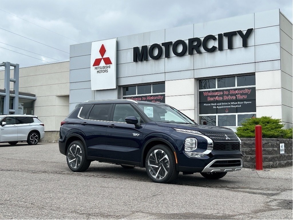 2025  OUTLANDER PHEV SEL S-AWC...In stock and ready to go. Buy today! in Whitby, Ontario - 1 - w1024h768px