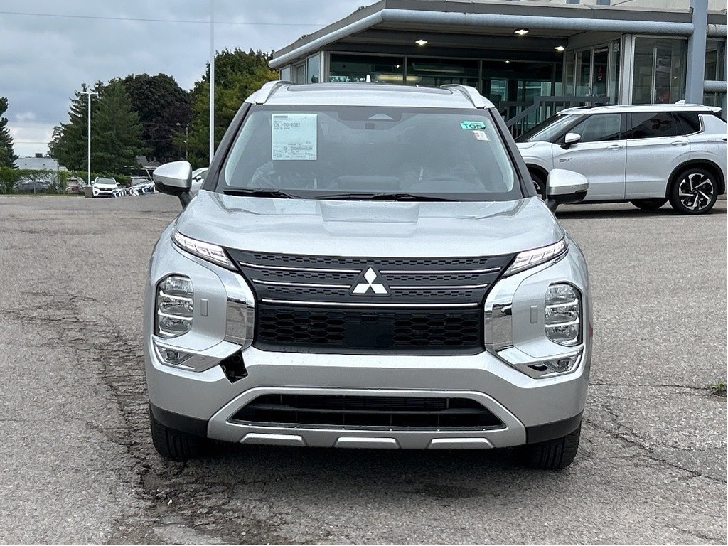 2025  OUTLANDER PHEV LE S-AWC...in stock and ready to go! Call today! in Whitby, Ontario - 2 - w1024h768px