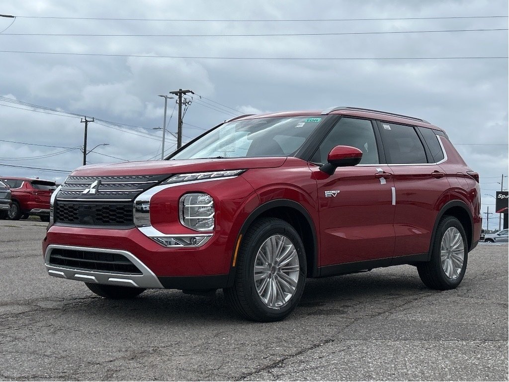 2025  OUTLANDER PHEV SE S-AWC...In stock and ready to go. Buy today! in Whitby, Ontario - 4 - w1024h768px