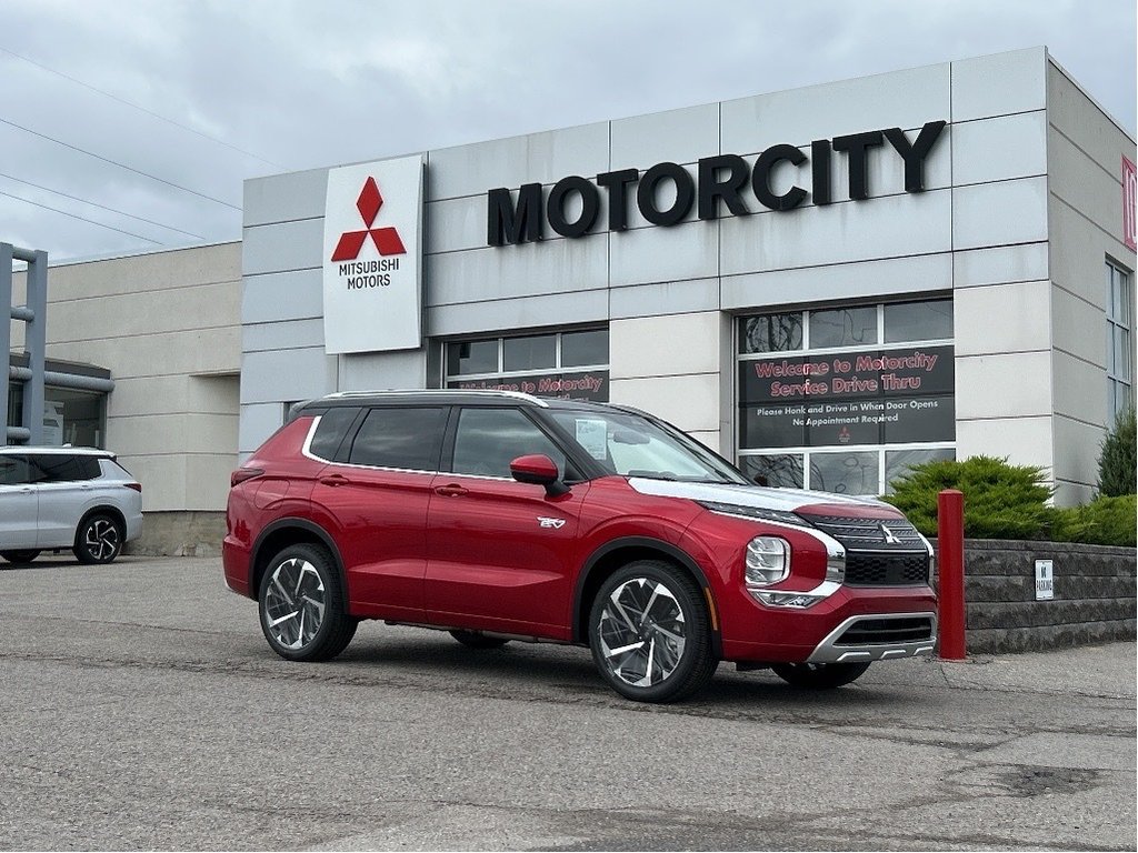 2025  OUTLANDER PHEV GT S-AWC...in stock and ready to go. Buy today! in Whitby, Ontario - 1 - w1024h768px