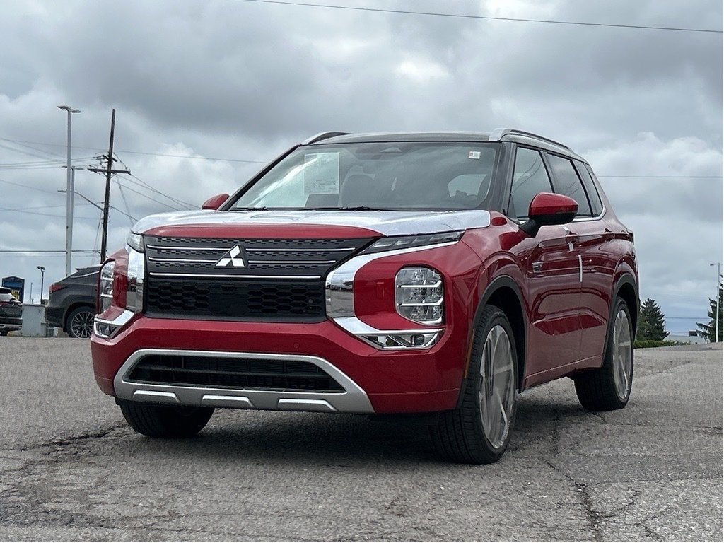 2025  OUTLANDER PHEV GT S-AWC...in stock and ready to go. Buy today! in Whitby, Ontario - 3 - w1024h768px