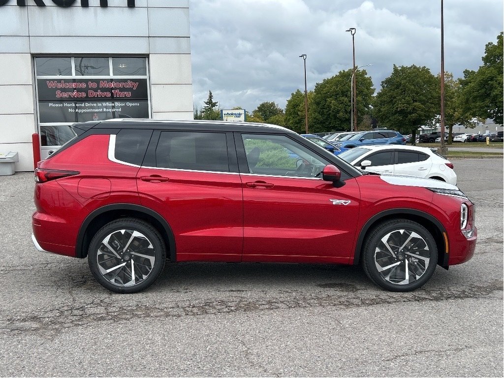 2025  OUTLANDER PHEV GT S-AWC...in stock and ready to go. Buy today! in Whitby, Ontario - 8 - w1024h768px