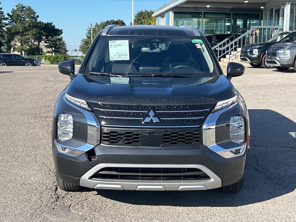 2025  OUTLANDER PHEV SE S-AWC...in stock and ready to go! Call now! in Whitby, Ontario - 2 - w1024h768px