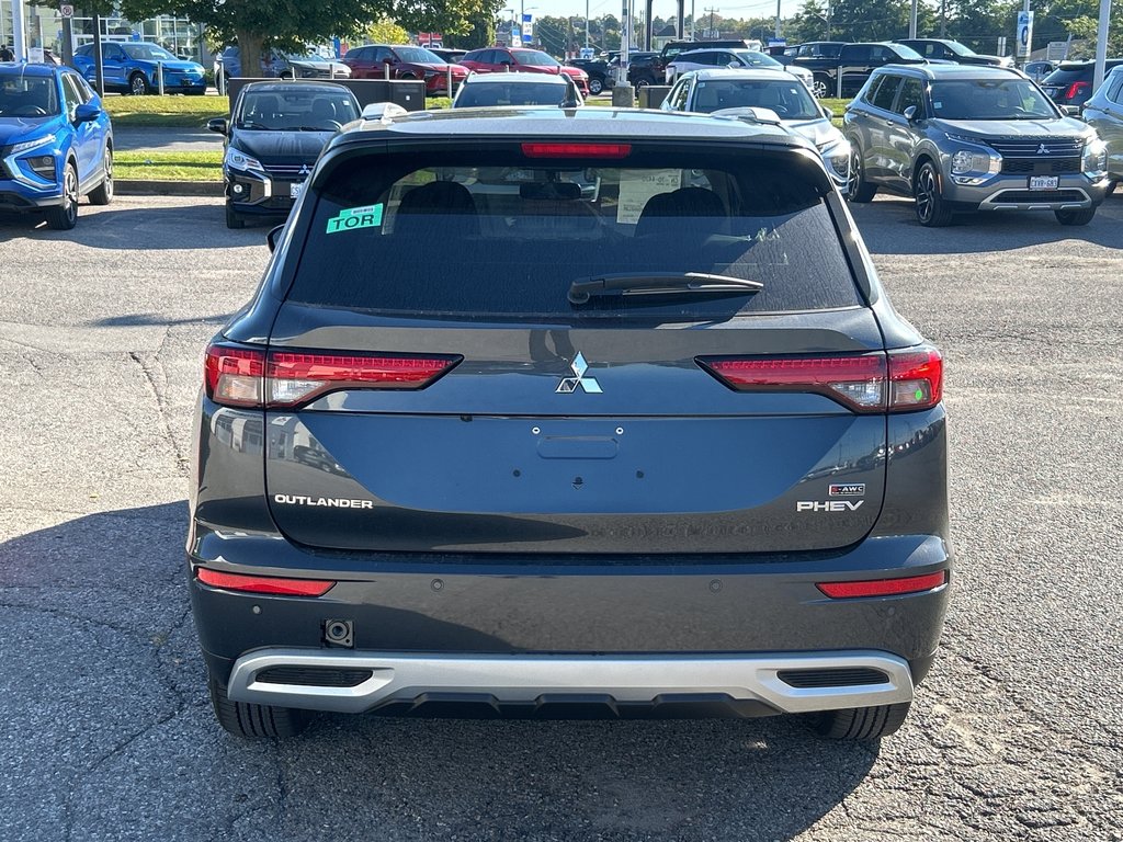 2025  OUTLANDER PHEV SE S-AWC...in stock and ready to go! Call now! in Whitby, Ontario - 6 - w1024h768px