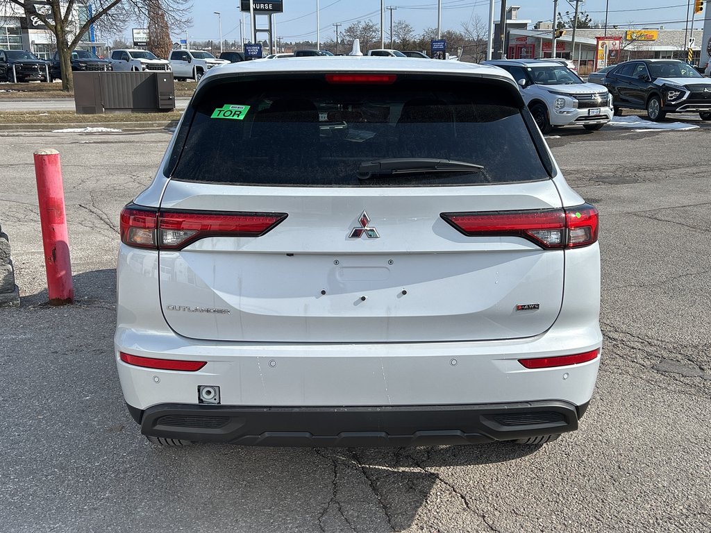 2024  Outlander ES S-AWC...In Stock and Ready to go! Buy Today! in Whitby, Ontario - 6 - w1024h768px