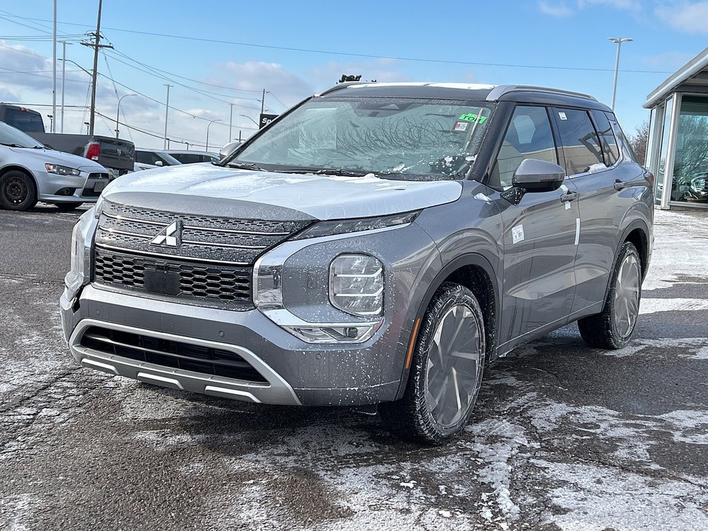 2024  Outlander GT-P S-AWC...In Stock and Ready to go! Buy Today! in Whitby, Ontario - 3 - w1024h768px