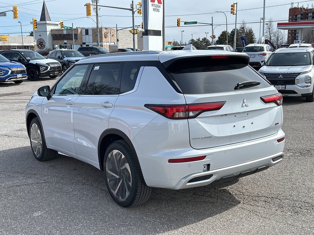 2024  Outlander GT-P S-AWC...In Stock and Ready to go! Buy Today! in Whitby, Ontario - 5 - w1024h768px
