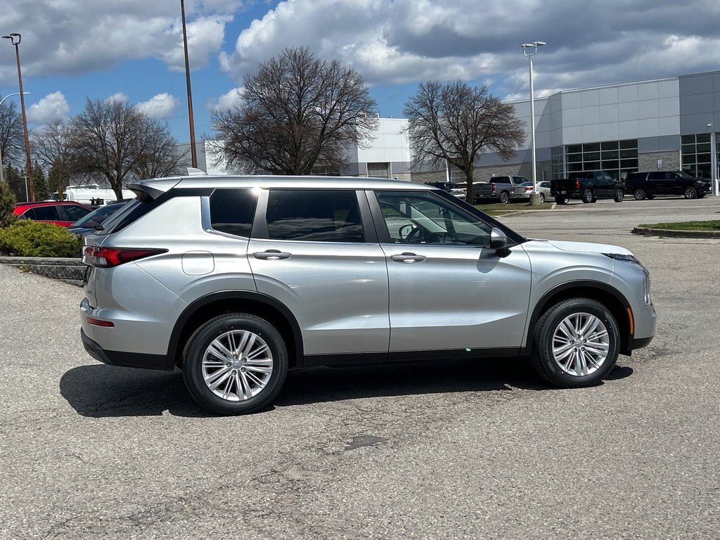 2024  Outlander ES S-AWC...In Stock and Ready to go! Buy Today! in Whitby, Ontario - 8 - w1024h768px