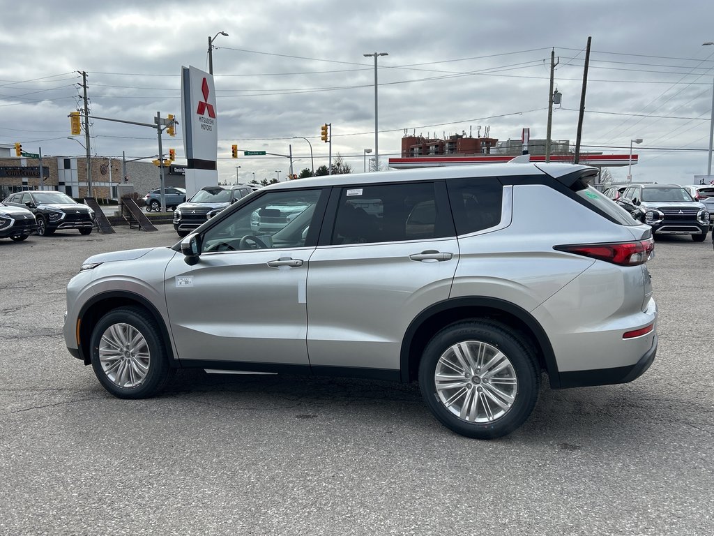 2024  Outlander ES S-AWC...In Stock and Ready to go! Buy Today! in Whitby, Ontario - 4 - w1024h768px