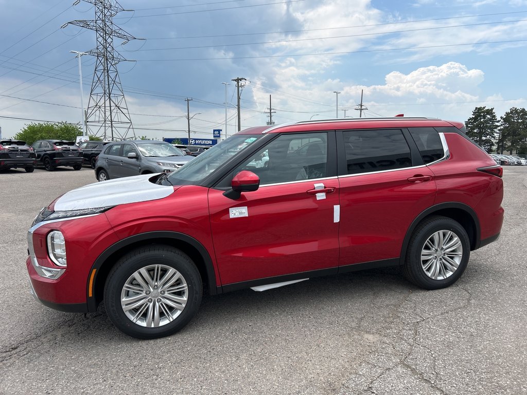 2024  Outlander SE S-AWC...in stock and ready to go! Call now! in Whitby, Ontario - 4 - w1024h768px