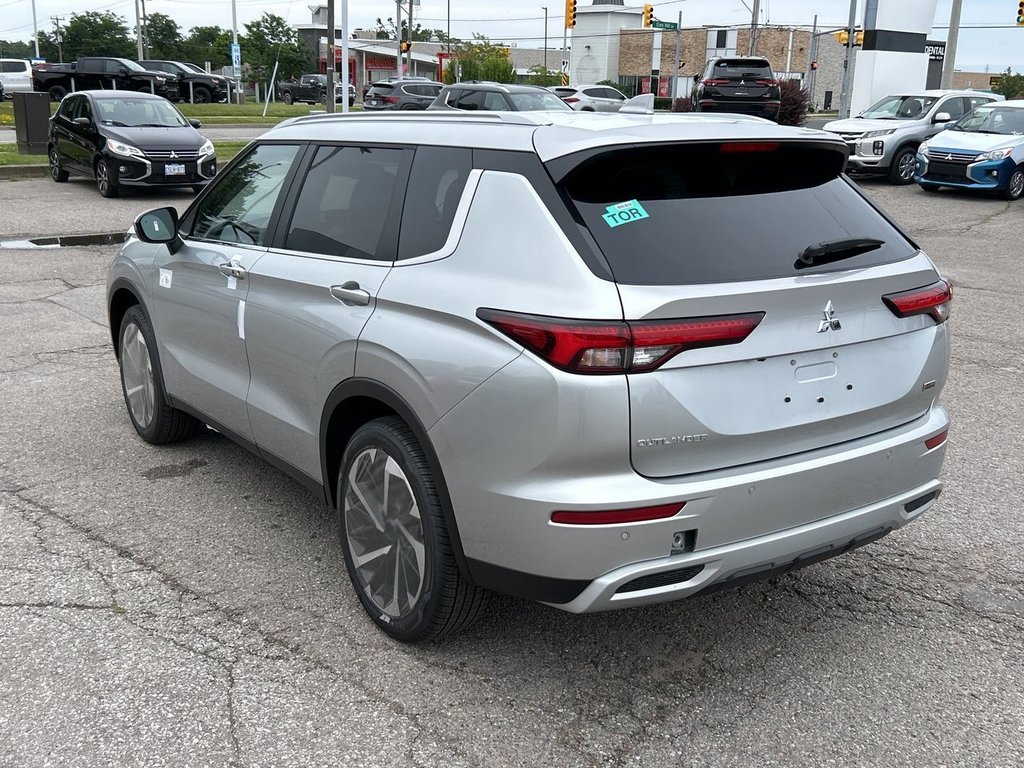 2024  Outlander SEL S-AWC...In Stock and Ready to Go...Call today! in Whitby, Ontario - 5 - w1024h768px