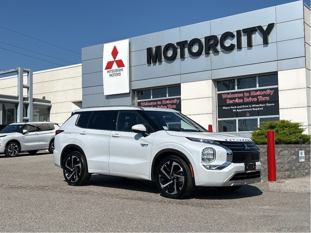 2024  Outlander GT-P.. Free Winter Tires in Whitby, Ontario - 8 - w1024h768px