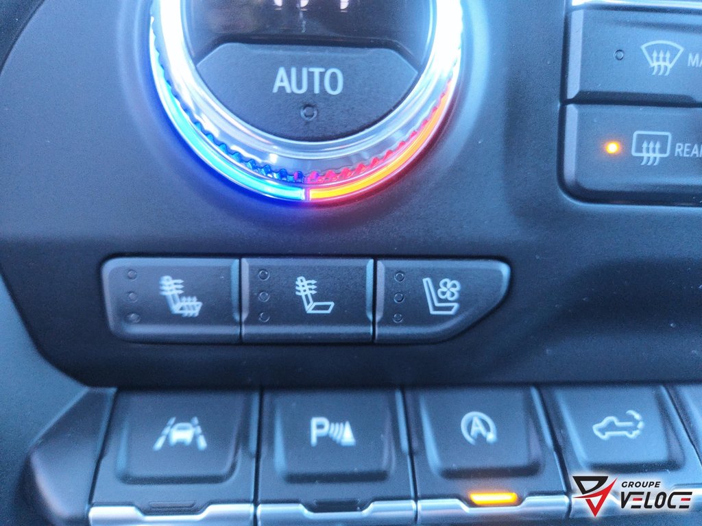 GMC Sierra 1500 Crew Cab 157  Denali *6.2L V8, LEATHER, SUNROOF* 2021 à Rivière-du-Loup, Québec - 15 - w1024h768px