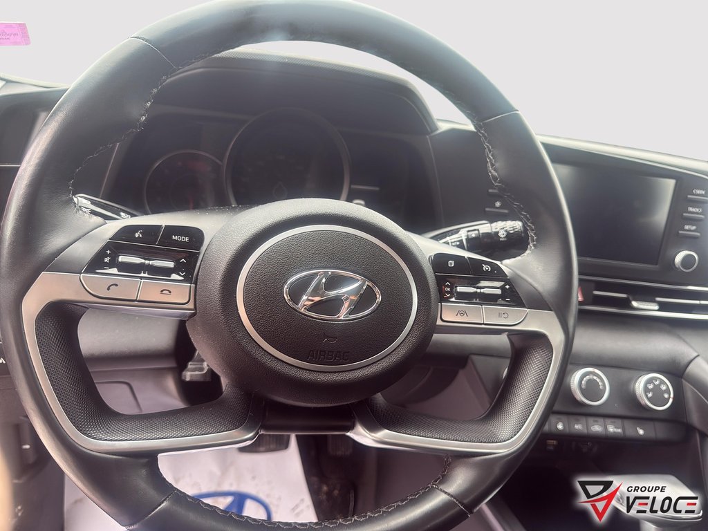 Hyundai Elantra Preferred AUTO *HEATED SEATS, BLACK WHEELS 2021 à Rivière-du-Loup, Québec - 9 - w1024h768px