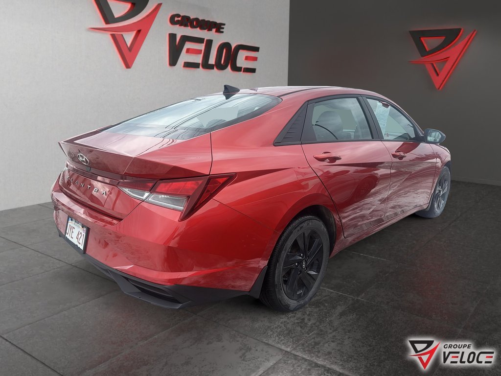 Hyundai Elantra Preferred AUTO *HEATED SEATS, BLACK WHEELS 2021 à Rivière-du-Loup, Québec - 4 - w1024h768px