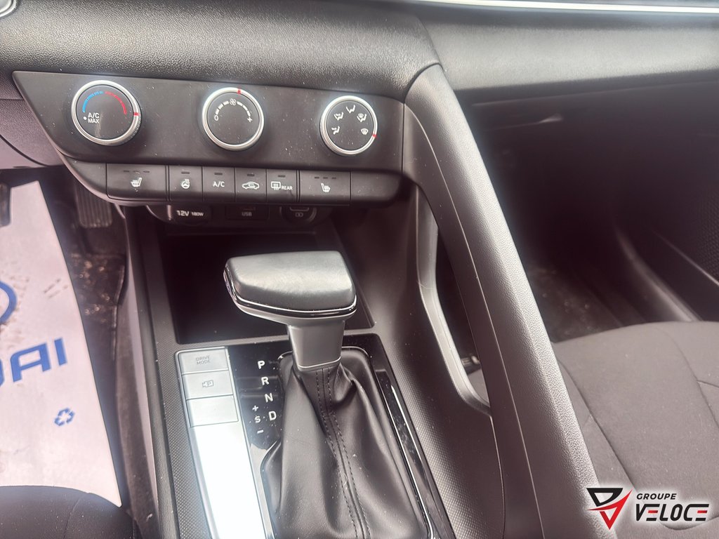 Hyundai Elantra Preferred AUTO *HEATED SEATS, BLACK WHEELS 2021 à Rivière-du-Loup, Québec - 11 - w1024h768px
