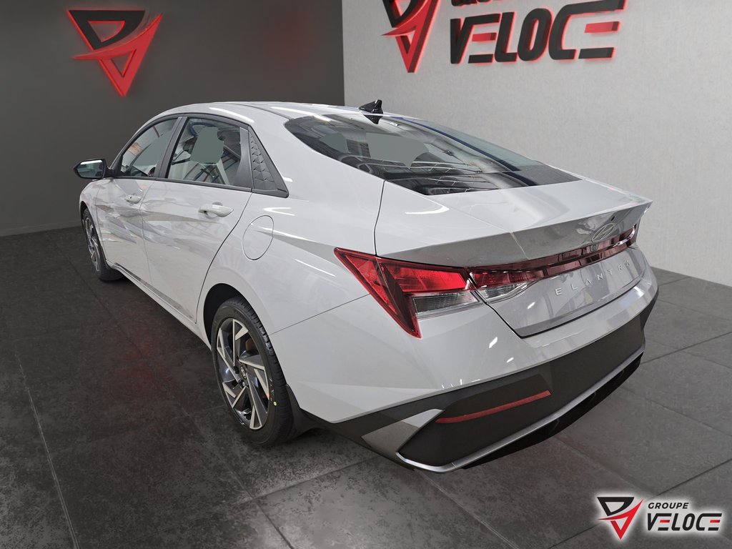 Hyundai Elantra Preferred IVT w-Tech Pkg 2026 à Rivière-du-Loup, Québec - 7 - w1024h768px