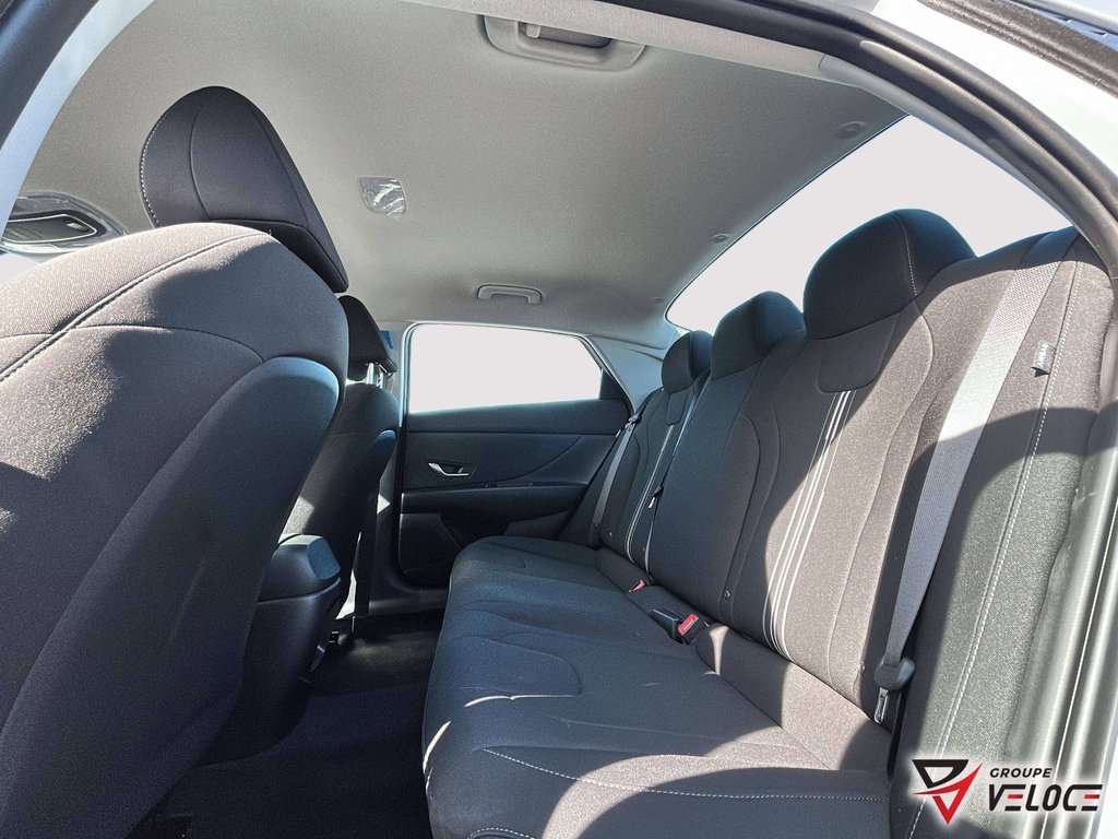 Hyundai ELANTRA Preferred IVT 2026 à Rivière-du-Loup, Québec - 14 - w1024h768px