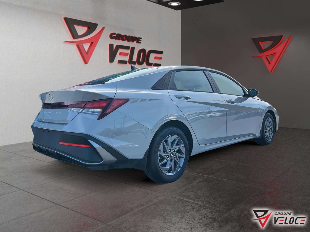 Hyundai ELANTRA Preferred IVT 2026 à Rivière-du-Loup, Québec - 5 - w1024h768px