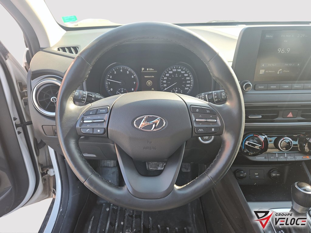2022 Hyundai Kona 2.0L Preferred AWD w-Sun & Leather Package in Riviere-du-Loup, Quebec - 12 - w1024h768px
